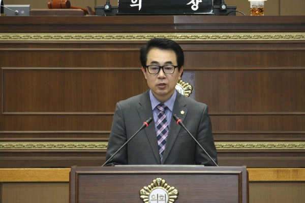 제211회 서울특별시 마포구의회 임시회 제2차 본회의 - 3