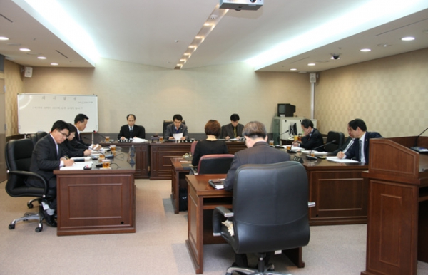 제175회 서울특별시 마포구의회 임시회 제1차 운영위원회 - 4