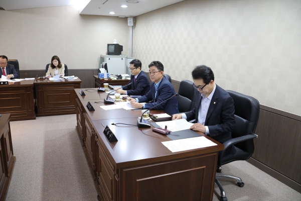 제230회 임시회 (폐회중) 의회운영위원회 회의  - 3