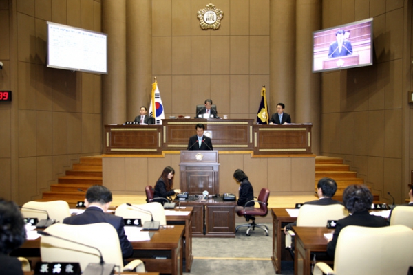 제165회 서울특별시 마포구의회 제2차 정례회 제5차 본회의 - 3