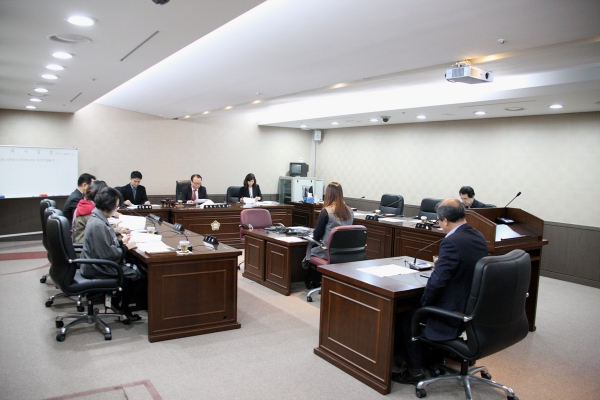 제227회 임시회(폐회중) 의회운영위원회 회의 - 1