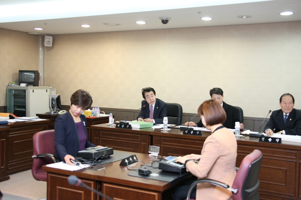 제208회 서울특별시 마포구의회 제2차 정례회 제1 ~2차 운영위원회 - 3