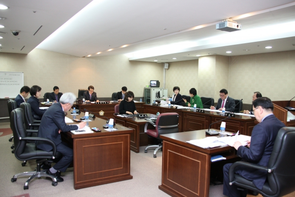 제195회 서울특별시 마포구의회 임시회 제1~2차 복지도시위원회 - 5