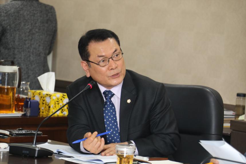 제235회 서울특별시 마포구의회 임시회 1~4차 복지도시위원회 - 3