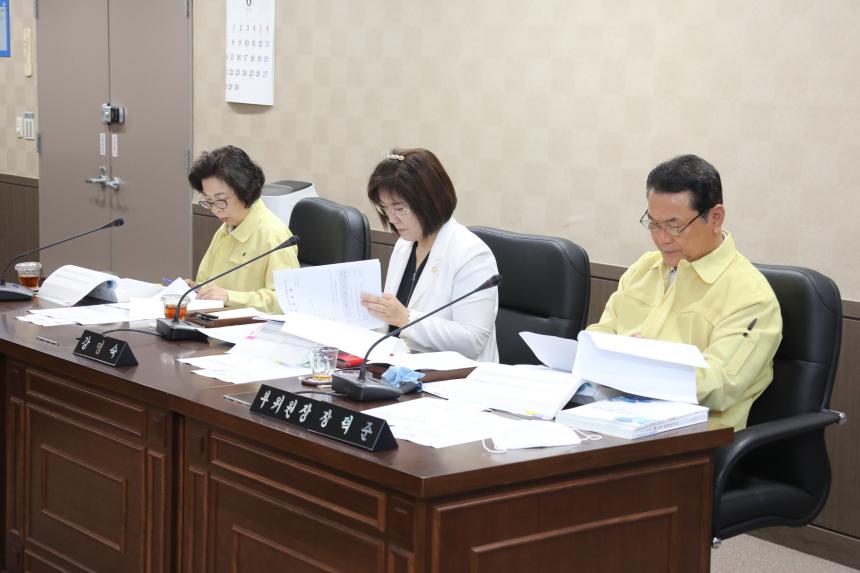 제239회 서울특별시 마포구의회 제1차 정례회 제1차 의회운영위원회  - 5