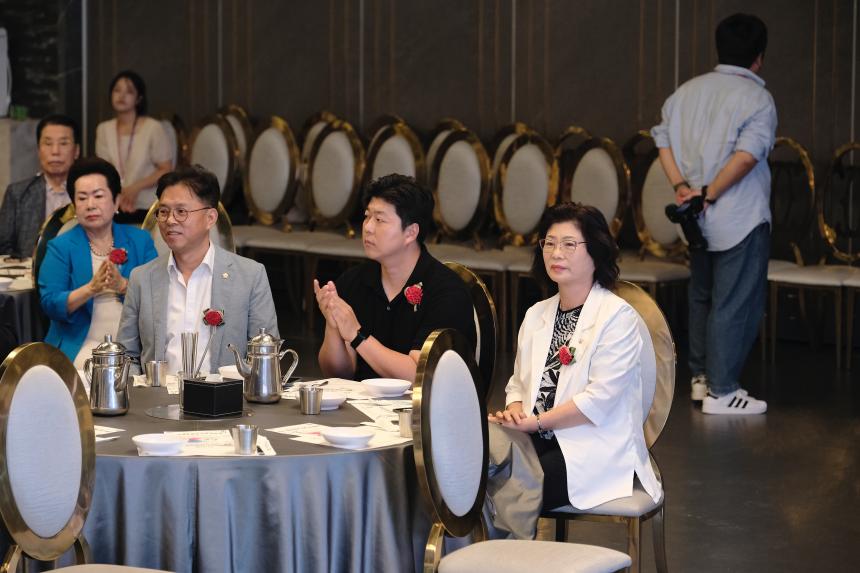 광복 80주년 기념 마포 독립유공자 가족 위문행사 - 12