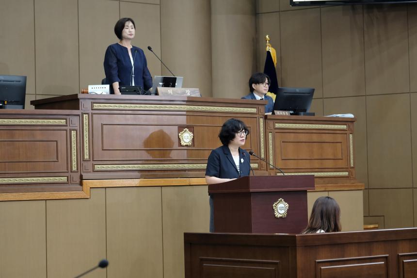 폐회식-제284회 마포구의회 임시회 - 3