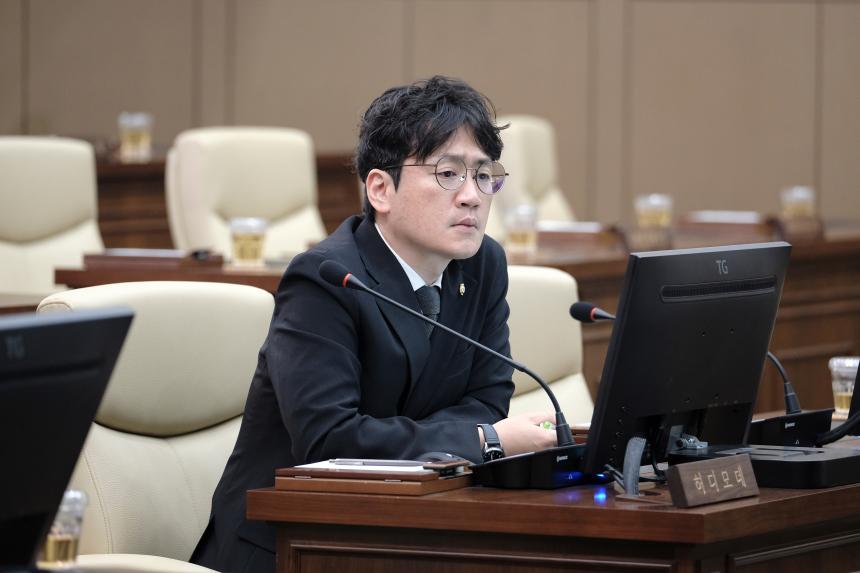 폐회식-제284회 마포구의회 임시회 - 14