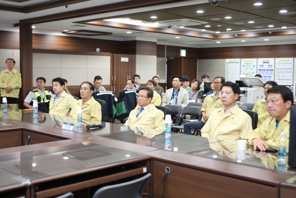 2015 을지훈련 종합상황실 격려 방문 - 3