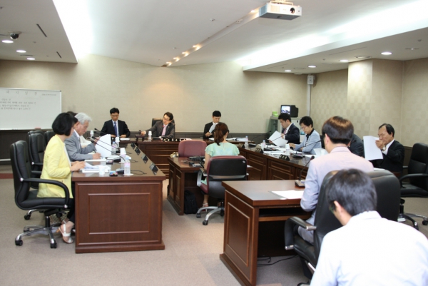제189회 서울특별시 마포구의회 임시회 제1차 복지도시위원회 - 6