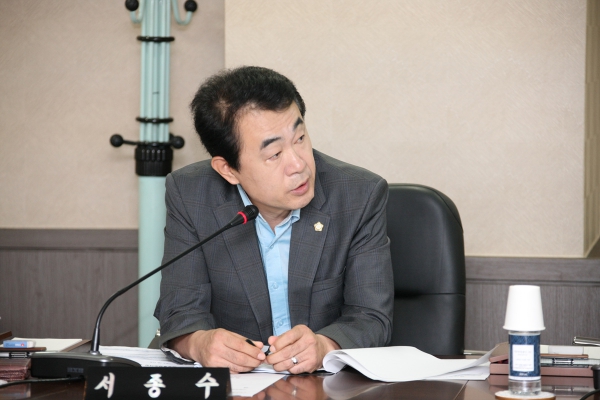 제215회 서울특별시 마포구의회 임시회 제1 ~ 2차 복지도시위원회 - 4