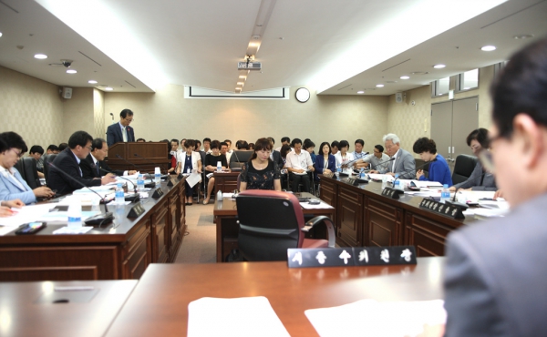 제190회 서울특별시 마포구의회 제1차 정례회 복지도시위원회 - 3