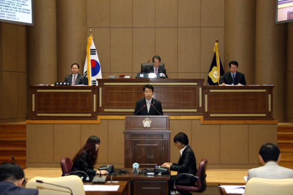 제164회 서울특별시 마포구의회 임시회 제2차 본회의 - 4