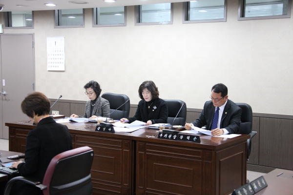제227회 서울특별시 마포구의회 임시회 제1차 운영위원회 - 4