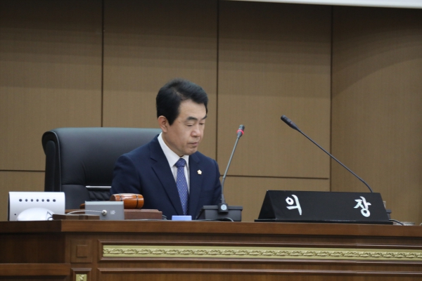 제230회 서울특별시 마포구의회 임시회 제3차 본회의 - 6