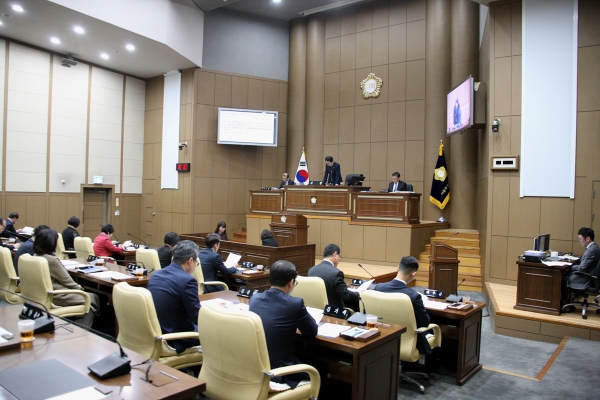 제228회 서울특별시 마포구의회 임시회 제1차 본회의 - 7