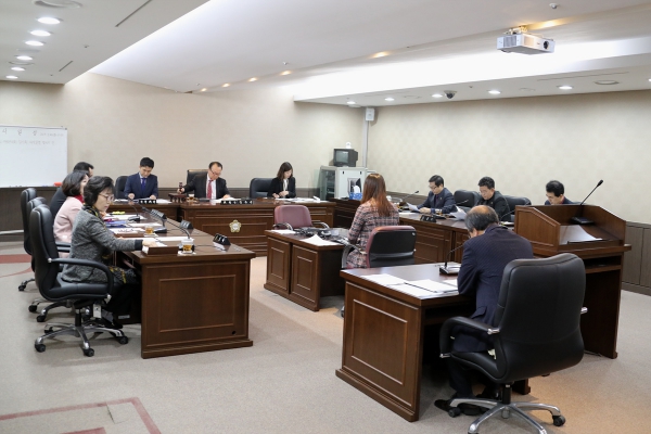 [제228회 임시회 (폐회중) 의회운영위원회 회의 
