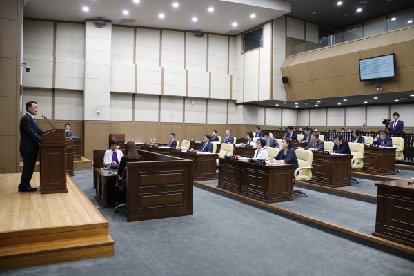 제230회 서울특별시 마포구의회 임시회 제4차 본회의 - 9