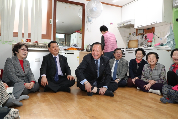 덕성경로당 및 아현1동경로당 방문 - 2