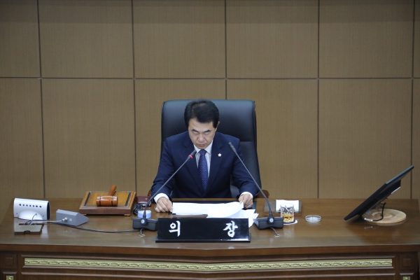 제230회 서울특별시 마포구의회 임시회 제3차 본회의 - 5
