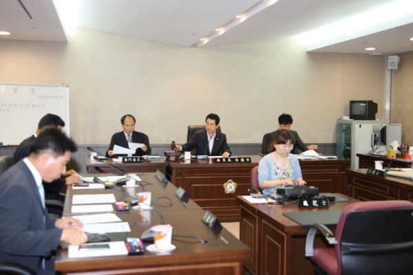 제180회 서울특별시 마포구의회 임시회 제1차 운영위원회 - 3
