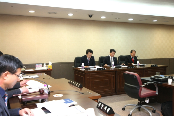제210회 서울특별시 마포구의회 임시회 제2차 운영위원회 - 4