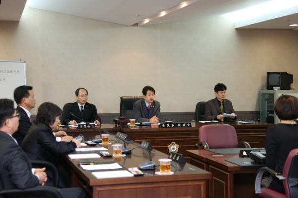 제175회 서울특별시 마포구의회 임시회 제1차 운영위원회 - 8
