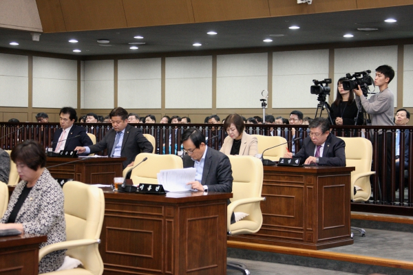 제225회 서울특별시 마포구의회 임시회 제1차 본회의 - 3