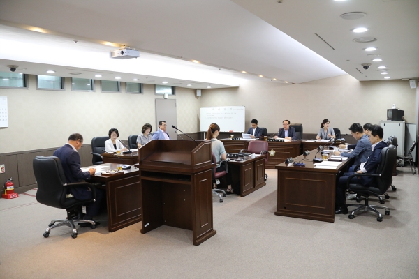 제232회 서울특별시 마포구의회 임시회 제1차 의회운영위원회 - 4
