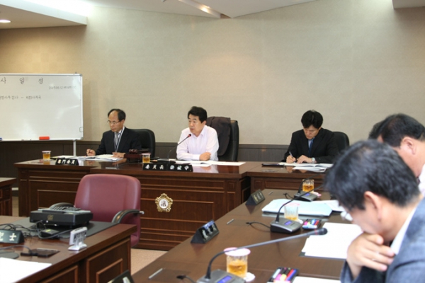 제178회 서울특별시 마포구의회 제1차 정례회 운영위원회 - 8