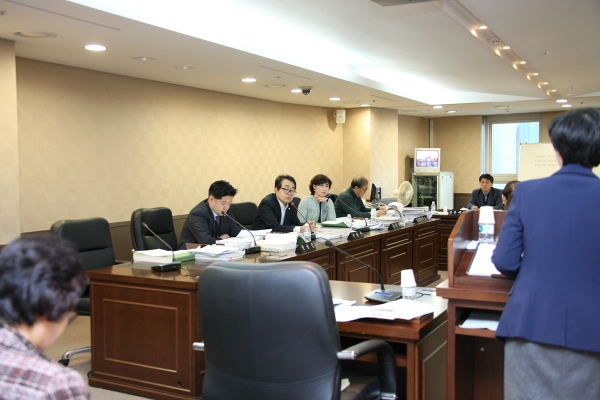 제216회 서울특별시 마포구의회 제2차 정례회 제1 ~ 7차 예산결산특별위원회 - 6