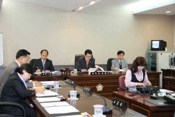 제172회 서울특별시 마포구의회 임시회 제1차 운영위원회 - 4