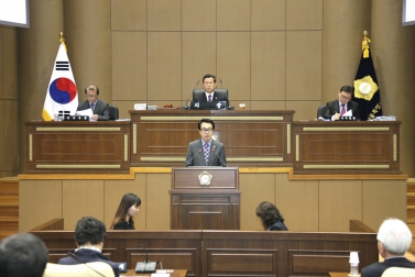 제211회 서울특별시 마포구의회 임시회 제2차 본회의 2