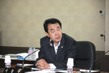 제212회 서울특별시 마포구의회 임시회 제1 ~ 2차 복지도시위원회 3