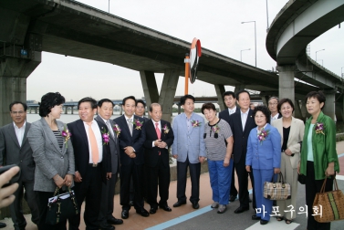 한강시민공원 마포종점나들목 개통 5