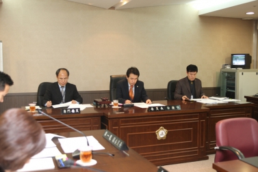 제185회 서울특별시 마포구의회 임시회 제1차 운영위원회 6