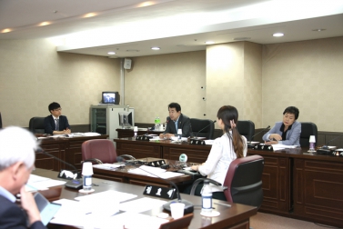 제215회 서울특별시 마포구의회 임시회 제1 ~ 2차 복지도시위원회 7