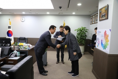  2018회계연도 결산검사위원 위촉장 수여식  4