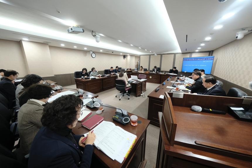 행정건설위원회-제281회 마포구의회 임시회 - 42