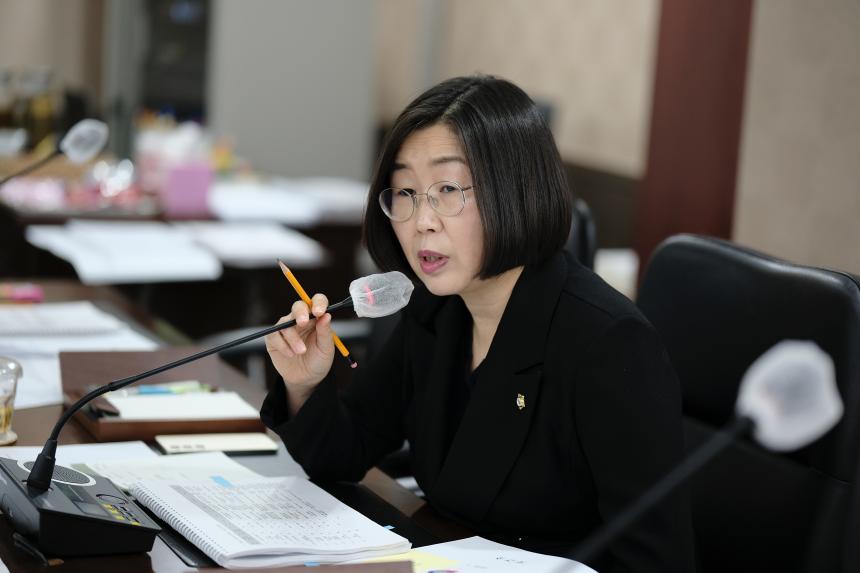 복지도시위원회-281회 마포구의회 임시회 - 8