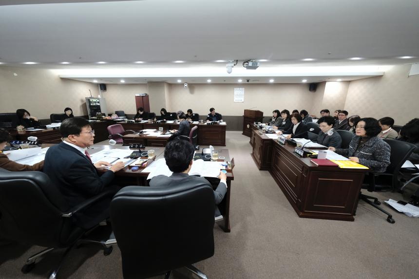 복지도시위원회-281회 마포구의회 임시회 - 40