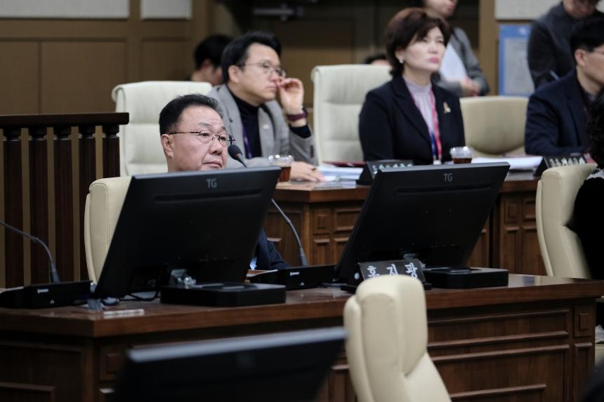 제2차 본회의-제282회 마포구의회 임시회 - 14