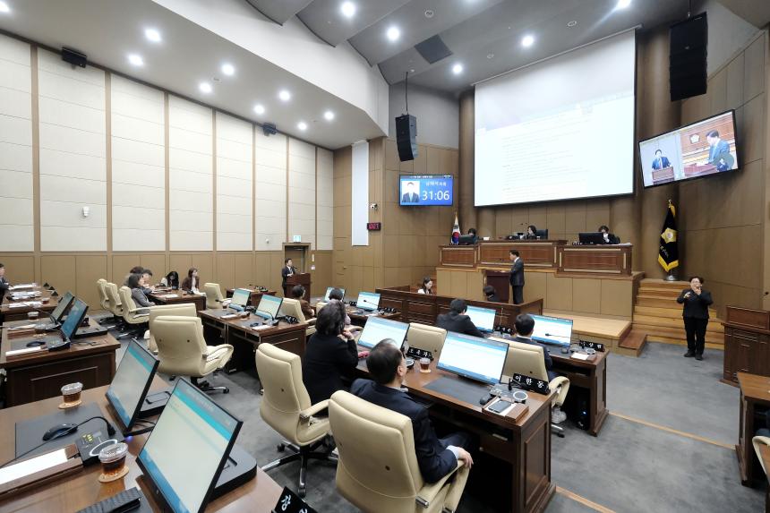 제2차 본회의-제282회 마포구의회 임시회 - 19