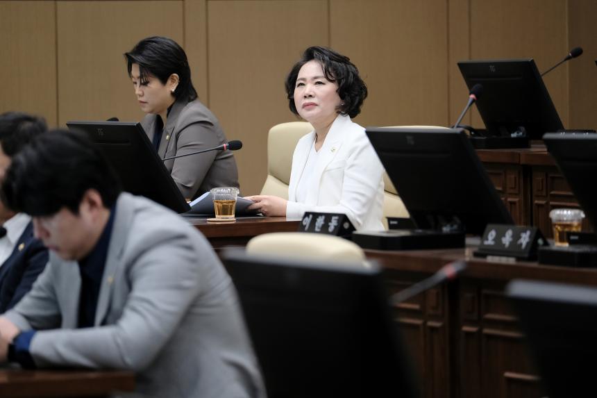 제3차 본회의-제282회 마포구의회 임시회 - 6