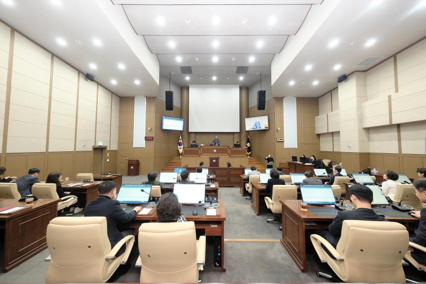 제3차 본회의-제282회 마포구의회 임시회 - 7