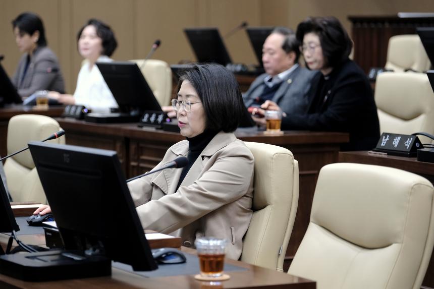 제3차 본회의-제282회 마포구의회 임시회 - 13