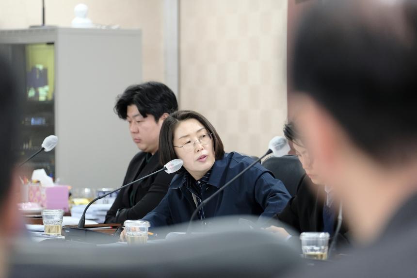 복지도시위원회&lpar;제1차~2차&rpar;-제282회 마포구의회 임시회 - 3