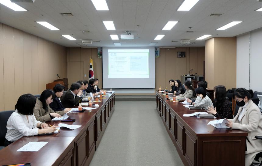 마포형 지역사회 돌봄 통합 구축 연구회 - 8