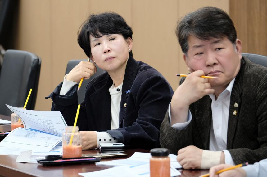 마포형 지역사회 돌봄 통합 구축 연구회 - 32