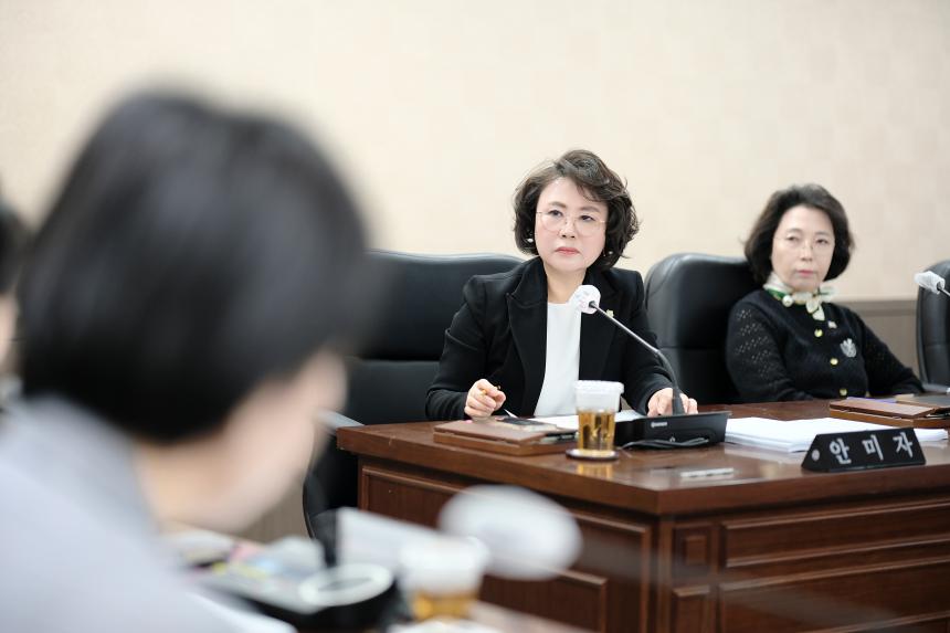 행정건설위원회&lpar;1차, 2차&rpar;-제283회 마포구의회 임시회 - 26